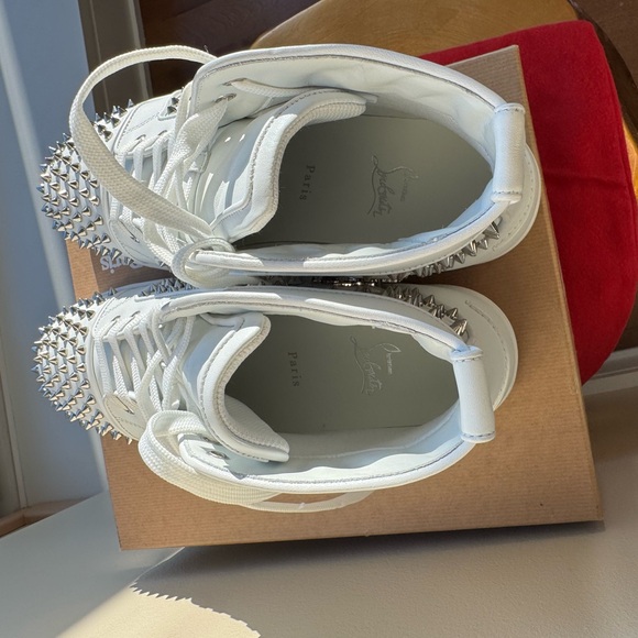 NWT Christian Louboutin Louis Allover Spikes Leather Sneakers in White, Size 10 - Picture 8 of 17
